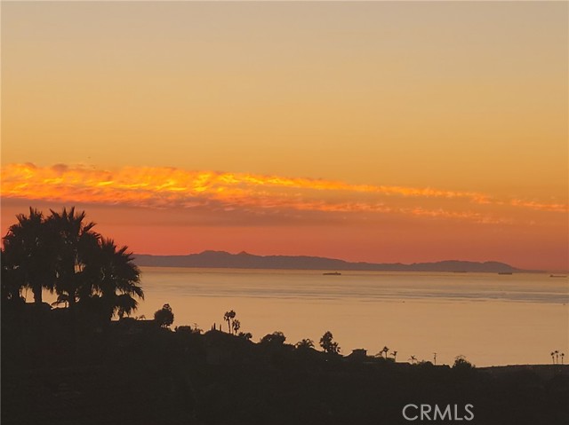 42 Paseo Alba, San Clemente CA: https://media.crmls.org/medias/fc0bd104-7e84-4ba0-90c1-6d9c8c5b8545.jpg