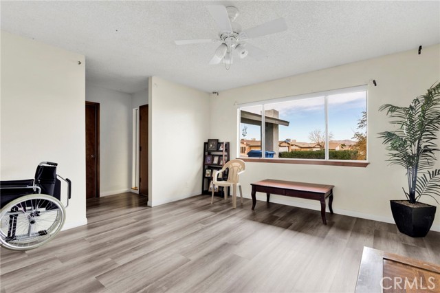 Detail Gallery Image 8 of 61 For 936 Pinon, Barstow,  CA 92311 - 4 Beds | 2 Baths