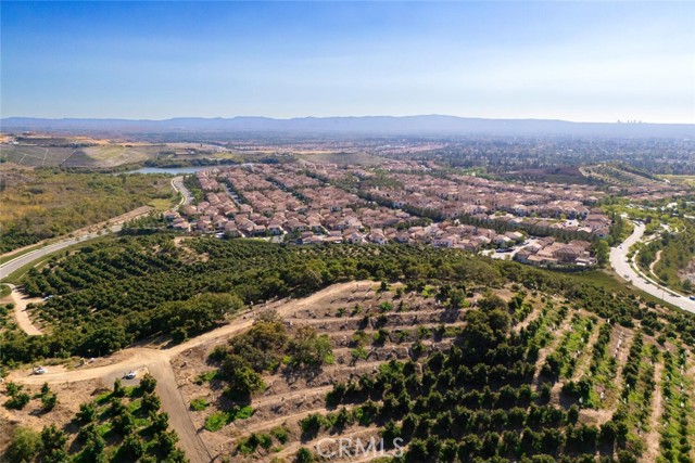 Detail Gallery Image 36 of 38 For 107 Somera, Irvine,  CA 92602 - 4 Beds | 3 Baths