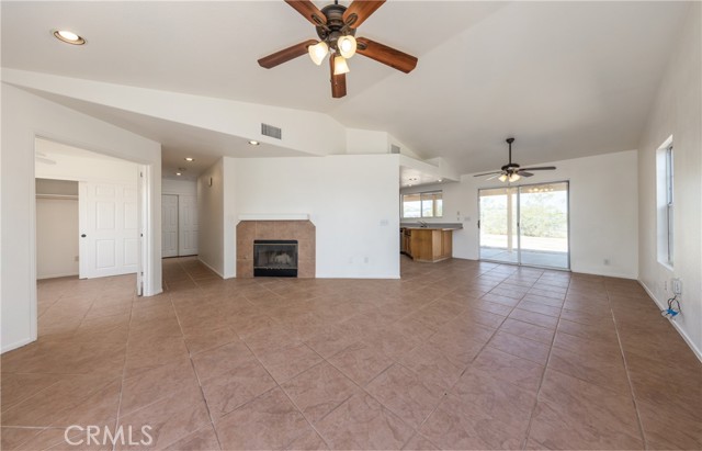 Detail Gallery Image 7 of 25 For 7728 Balsa Ave, Yucca Valley,  CA 92284 - 4 Beds | 2 Baths