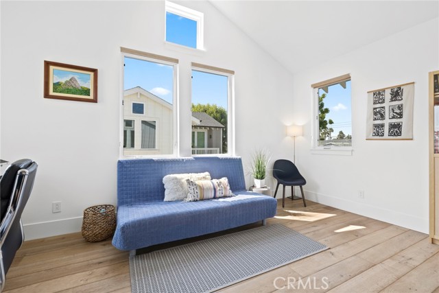 Detail Gallery Image 21 of 30 For 171 22nd St, Costa Mesa,  CA 92627 - 3 Beds | 3/1 Baths