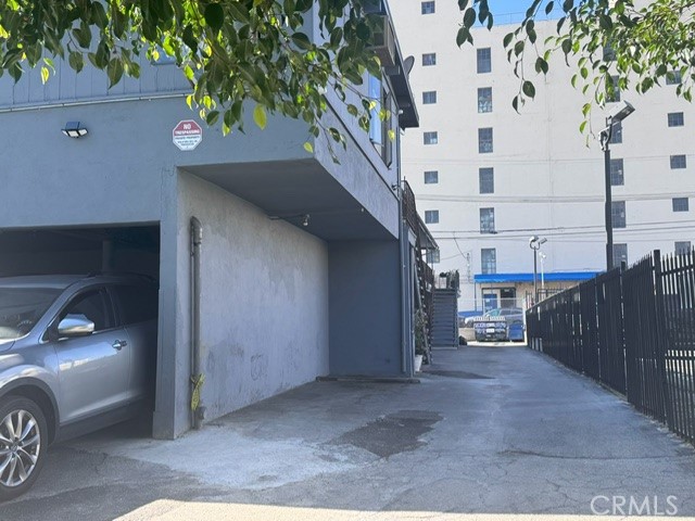 Detail Gallery Image 2 of 4 For 121 S Oxford, Los Angeles,  CA 90004 - – Beds | – Baths