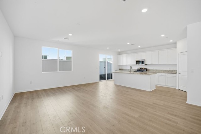 29160 Victoria Beach Boulevard, Winchester CA: https://media.crmls.org/medias/fc0dfa27-b9c2-4bfa-8fea-af36a7c3c883.jpg