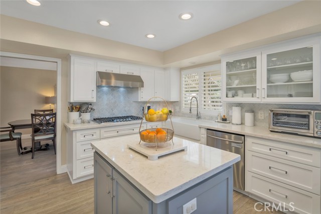 2600 Oak Grove, Bakersfield CA: https://media.crmls.org/medias/fc0e5643-beaa-42a9-8a90-bad7d199a3de.jpg
