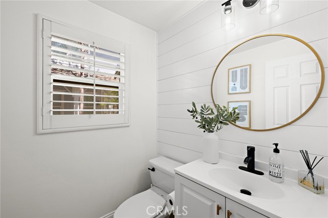 19 Rinehart Road, Ladera Ranch CA: https://media.crmls.org/medias/fc0f513a-635c-422b-9a2a-83462fe9ba65.jpg