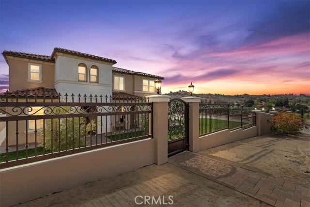 Detail Gallery Image 2 of 75 For 16069 Ranchview Ct, Riverside,  CA 92504 - 5 Beds | 4/1 Baths