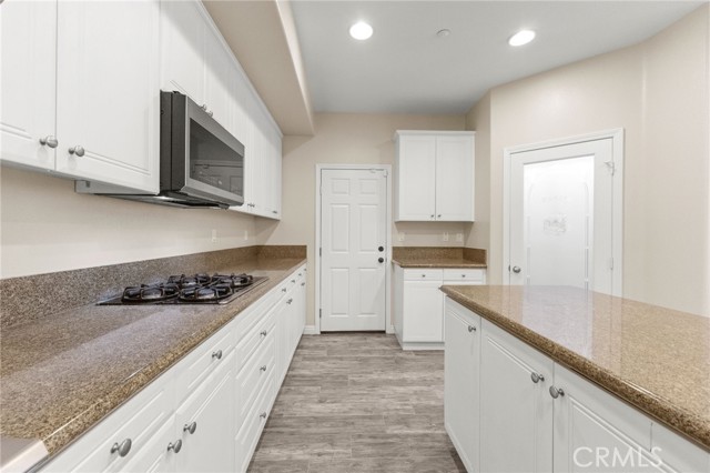 Detail Gallery Image 24 of 75 For 325 Deodar St, Redlands,  CA 92374 - 6 Beds | 4 Baths