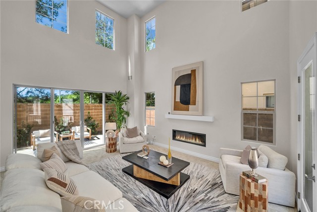 Detail Gallery Image 2 of 70 For 60 Sherwood, Irvine,  CA 92620 - 5 Beds | 6/1 Baths