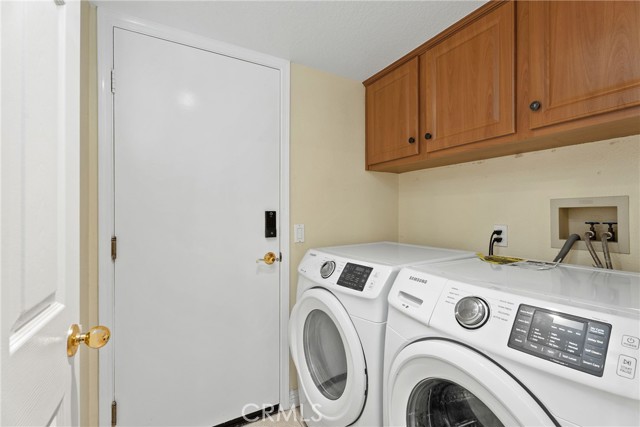 Detail Gallery Image 13 of 50 For 33 Montgomery, Mission Viejo,  CA 92692 - 4 Beds | 3 Baths