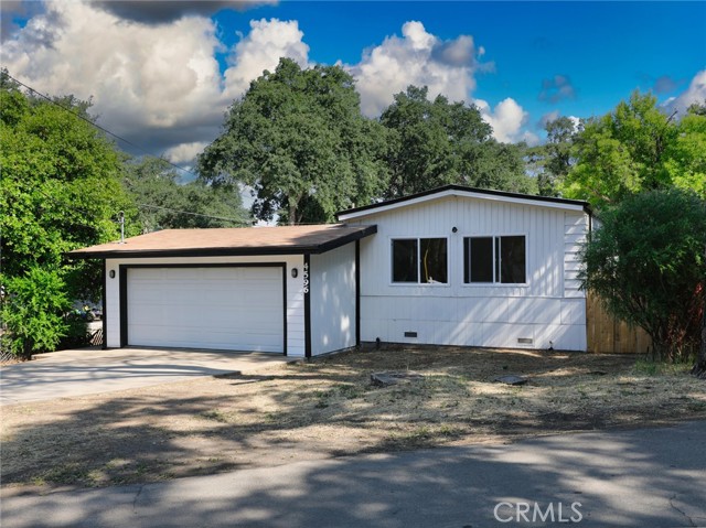 Detail Gallery Image 3 of 25 For 4596 W 40th St, Clearlake,  CA 95422 - 2 Beds | 2 Baths