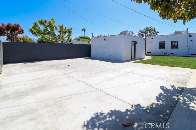 Detail Gallery Image 46 of 52 For 1040 S Grevillea Ave, Inglewood,  CA 90301 - 2 Beds | 2 Baths