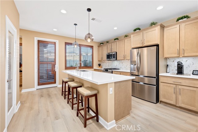 Detail Gallery Image 6 of 52 For 39320 Brunello Way, Temecula,  CA 92591 - 3 Beds | 2/1 Baths