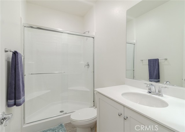 Detail Gallery Image 5 of 21 For 15451 San Francisco Ln, Victorville,  CA 92394 - 4 Beds | 3/1 Baths