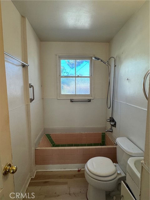 Detail Gallery Image 26 of 26 For 4716 Graywood Ave, Long Beach,  CA 90808 - 3 Beds | 1 Baths