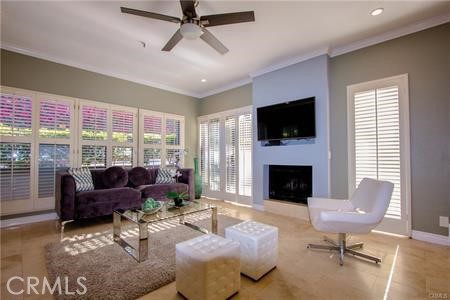 Detail Gallery Image 5 of 22 For 71 Sea Island, Newport Beach,  CA 92660 - 2 Beds | 2 Baths