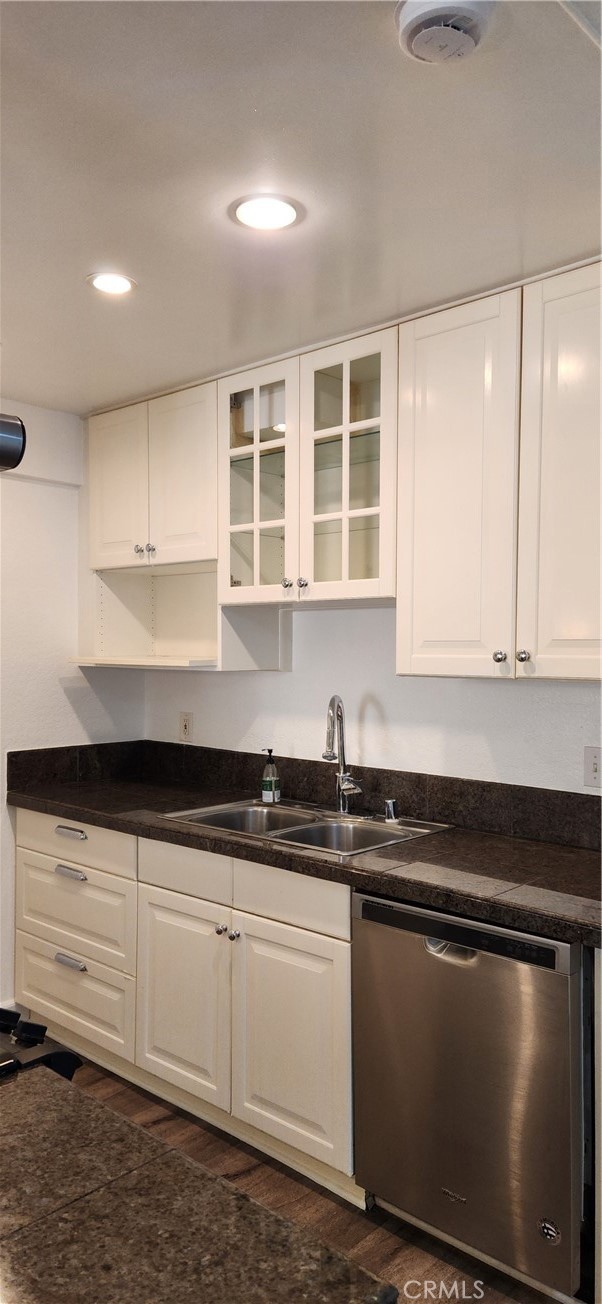 Detail Gallery Image 6 of 25 For 2599 Walnut Ave  #136, Signal Hill,  CA 90755 - 2 Beds | 2 Baths
