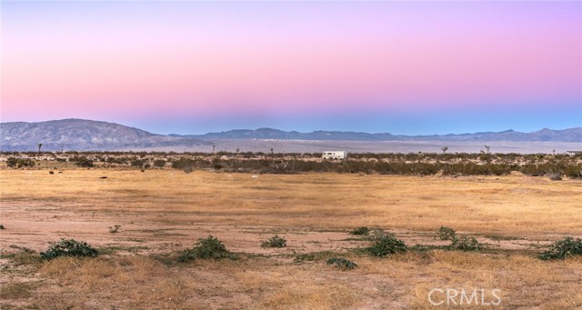 Detail Gallery Image 10 of 39 For 60396 Napa Rd, Landers,  CA 92285 - 2 Beds | 2 Baths