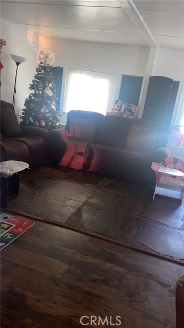 Detail Gallery Image 8 of 29 For 23701 Western, Torrance,  CA 90501 - 2 Beds | 1 Baths