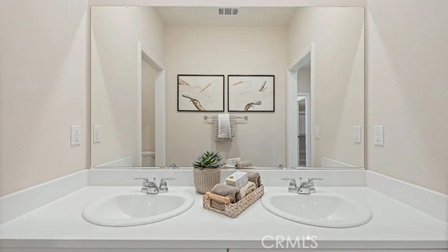 Detail Gallery Image 10 of 21 For 65103 Avenida De Nuves, Desert Hot Springs,  CA 92240 - 4 Beds | 2 Baths