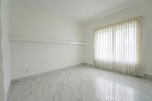 Detail Gallery Image 16 of 50 For 518 S Laureltree, Anaheim,  CA 92808 - 5 Beds | 3 Baths