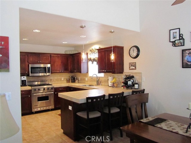 Detail Gallery Image 11 of 21 For 130 Hawley, Templeton,  CA 93465 - 3 Beds | 2 Baths