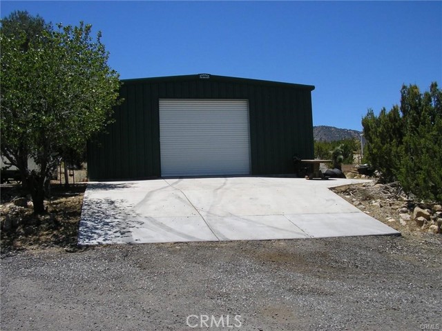 Detail Gallery Image 3 of 5 For 375 Canyon Rd, Pinon Hills,  CA 92372 - 2 Beds | 2 Baths