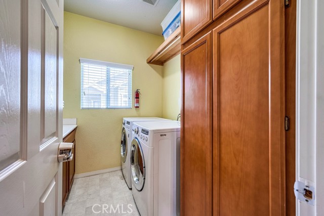 Detail Gallery Image 28 of 68 For 4939 Plumtree Ct, Riverside,  CA 92504 - 3 Beds | 2/1 Baths