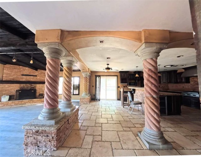 Image 3 of 36 For 11455 Pigeon Pass