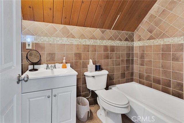 Detail Gallery Image 22 of 33 For 932 Lucerne Ln #6,  Lake Arrowhead,  CA 92352 - 3 Beds | 2 Baths