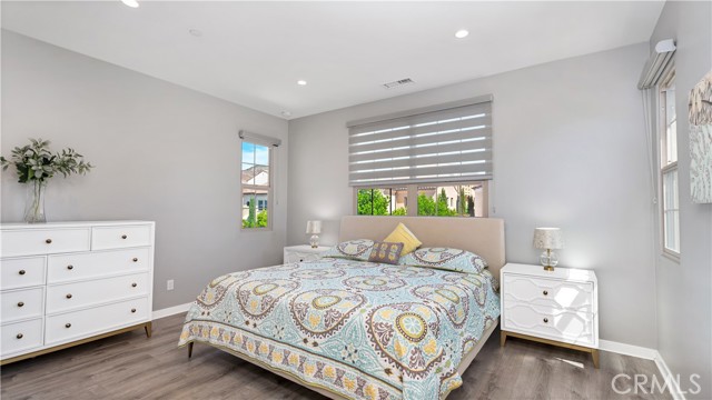 Detail Gallery Image 19 of 47 For 201 Milky Way, Irvine,  CA 92618 - 3 Beds | 2/1 Baths