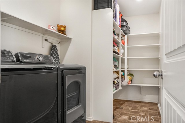 32159 Pony Tracks Court, Winchester CA: https://media.crmls.org/medias/fc1d3778-2913-417e-8878-999d46a2f81e.jpg