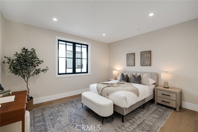 Detail Gallery Image 63 of 75 For 1820 9th St, Manhattan Beach,  CA 90266 - 6 Beds | 6/1 Baths