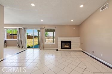 Image 3 for 17307 Mossdale Ave, Lancaster, CA 93535