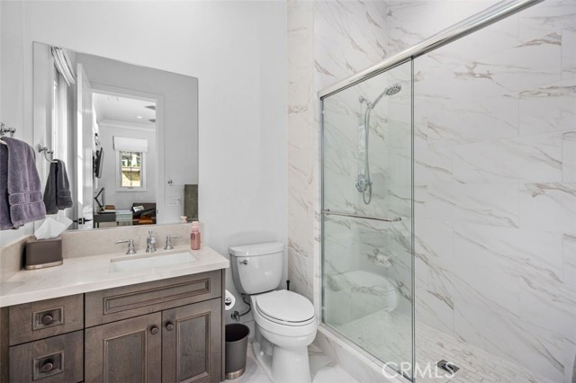 Detail Gallery Image 44 of 59 For 116 Knob Creek, Irvine,  CA 92602 - 5 Beds | 5/1 Baths