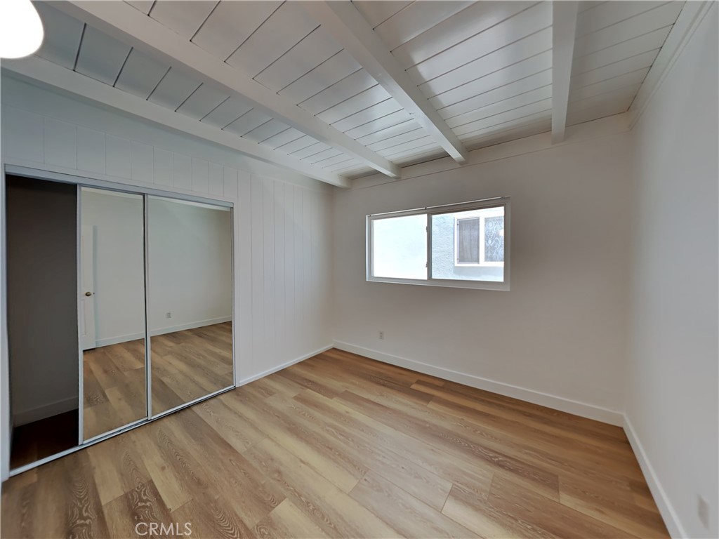 MLS #OC25273861 image #11