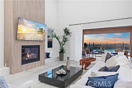 Detail Gallery Image 5 of 15 For 5482 Heritage Oak Drive, Lake Forest,  CA 92679 - 5 Beds | 4/1 Baths