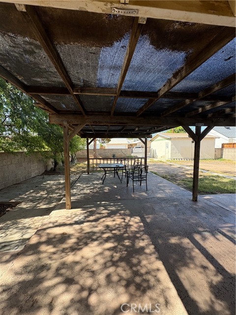 927 E. Murphy, Blythe CA: https://media.crmls.org/medias/fc2034f6-f1d9-4636-a8ca-11cdc3e71311.jpg