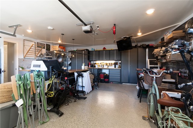 Detail Gallery Image 44 of 51 For 15551 Aulnay Ln, Huntington Beach,  CA 92647 - 3 Beds | 2 Baths