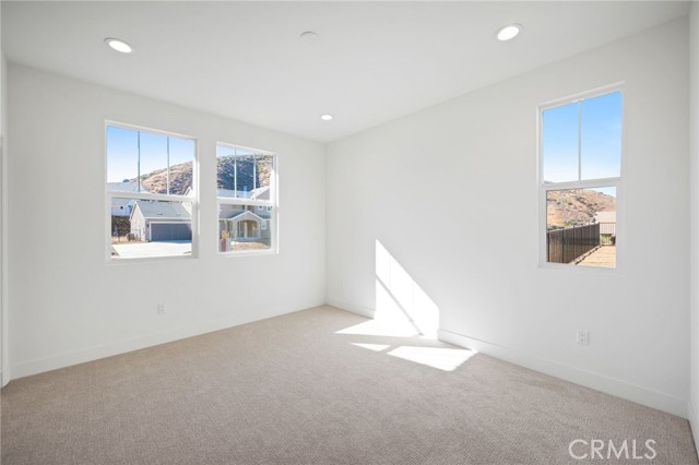 34524 Kadota Street, Yucaipa CA: https://media.crmls.org/medias/fc21b446-8bbd-4def-8e57-b339372fd7ed.jpg