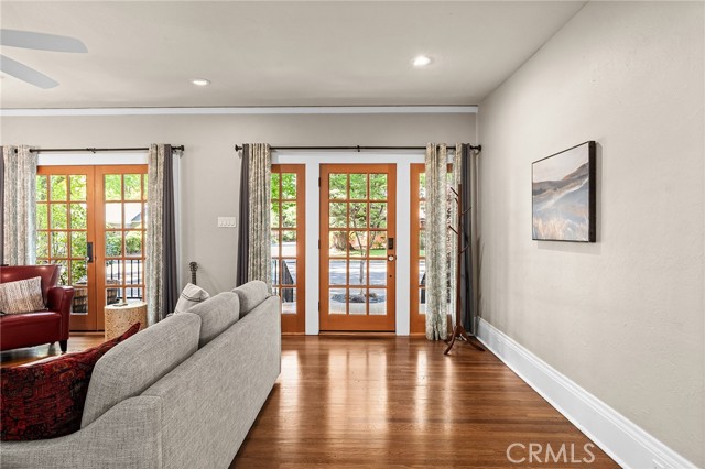 Detail Gallery Image 16 of 73 For 587 E 3rd, Chico,  CA 95928 - 5 Beds | 3 Baths