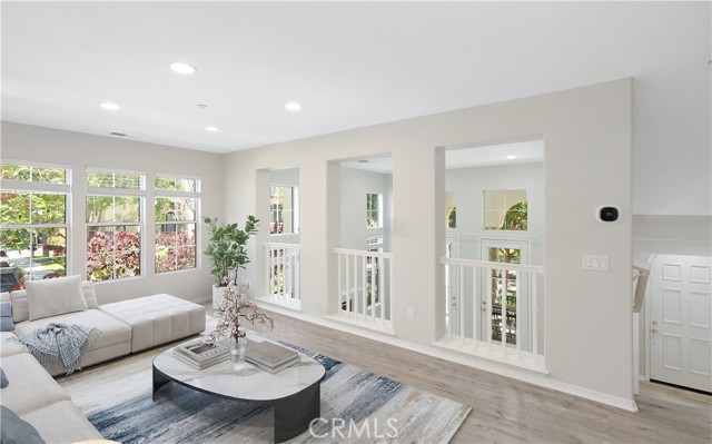 Detail Gallery Image 8 of 45 For 36 Chula Vista #109,  Irvine,  CA 92602 - 3 Beds | 2/1 Baths