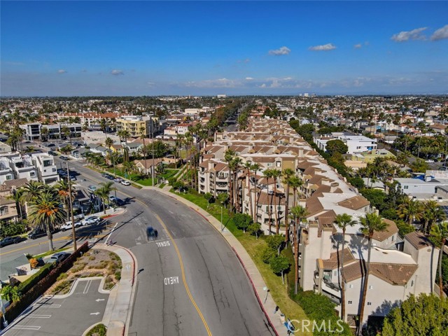 Detail Gallery Image 39 of 40 For 310 Lake St #213,  Huntington Beach,  CA 92648 - 2 Beds | 2 Baths
