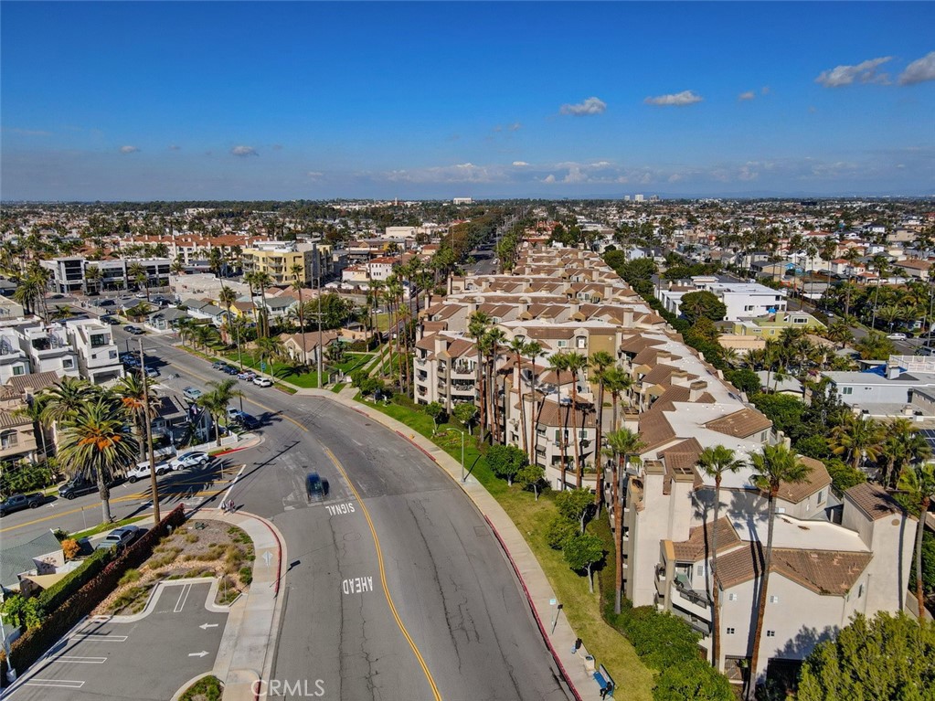 MLS #OC25252159 image #38