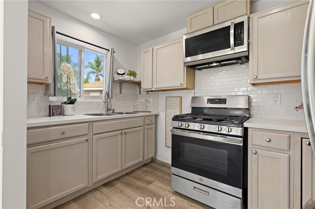 Detail Gallery Image 57 of 63 For 13281 Mono Pl, Westminster,  CA 92683 - 4 Beds | 4 Baths