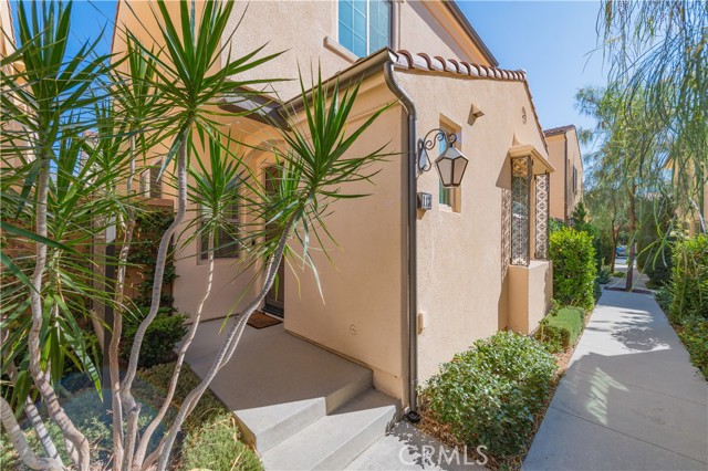 Detail Gallery Image 1 of 27 For 113 Messenger, Irvine,  CA 92618 - 3 Beds | 2/1 Baths