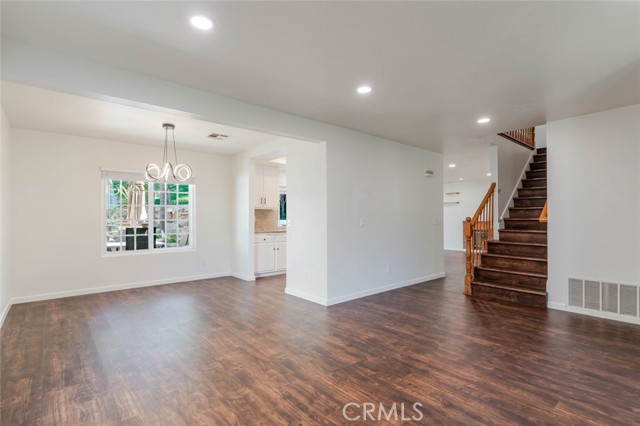 Detail Gallery Image 18 of 34 For 31256 Quail Valley Rd, Castaic,  CA 91384 - 3 Beds | 3 Baths