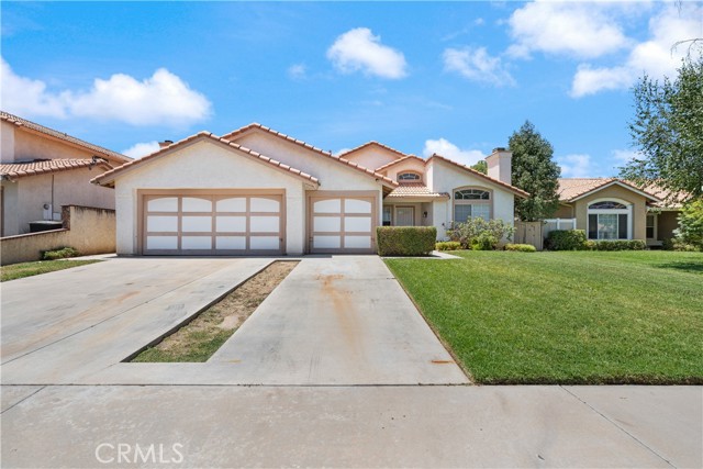 9249 Sunridge Dr, Riverside, CA 92508