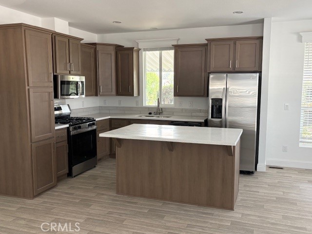 Detail Gallery Image 5 of 15 For 208 S Barranca #13,  Glendora,  CA 91741 - 2 Beds | 2 Baths