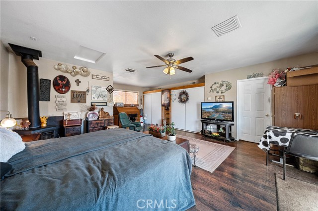 15000 Gray Pine Road, Lower Lake CA: https://media.crmls.org/medias/fc2566df-ba92-4e81-b689-d7065e1a8ac0.jpg