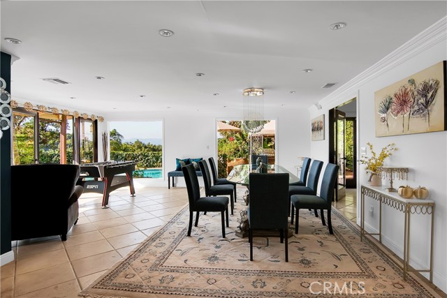 Detail Gallery Image 22 of 43 For 3701 Royal Meadow, Sherman Oaks,  CA 91403 - 4 Beds | 3 Baths